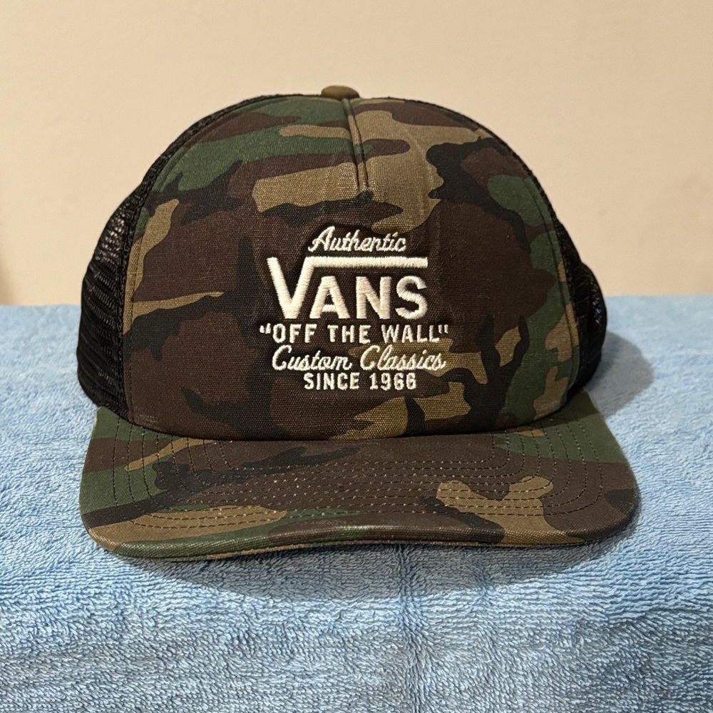 Vans Camo Trucker Hat